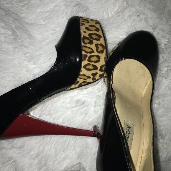 Leopard print black and red pumps - Picture 3 of 3